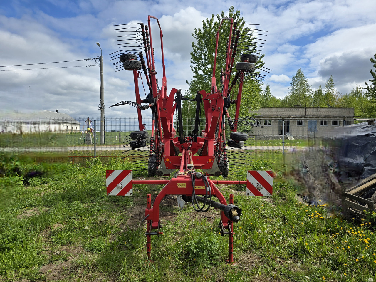 LELY HIBISCUS 805 Master - Obračalnik/ Zgrabljalnik: slika 4 LELY HIBISCUS 805 Master - Obračalnik/ Zgrabljalnik: slika 4