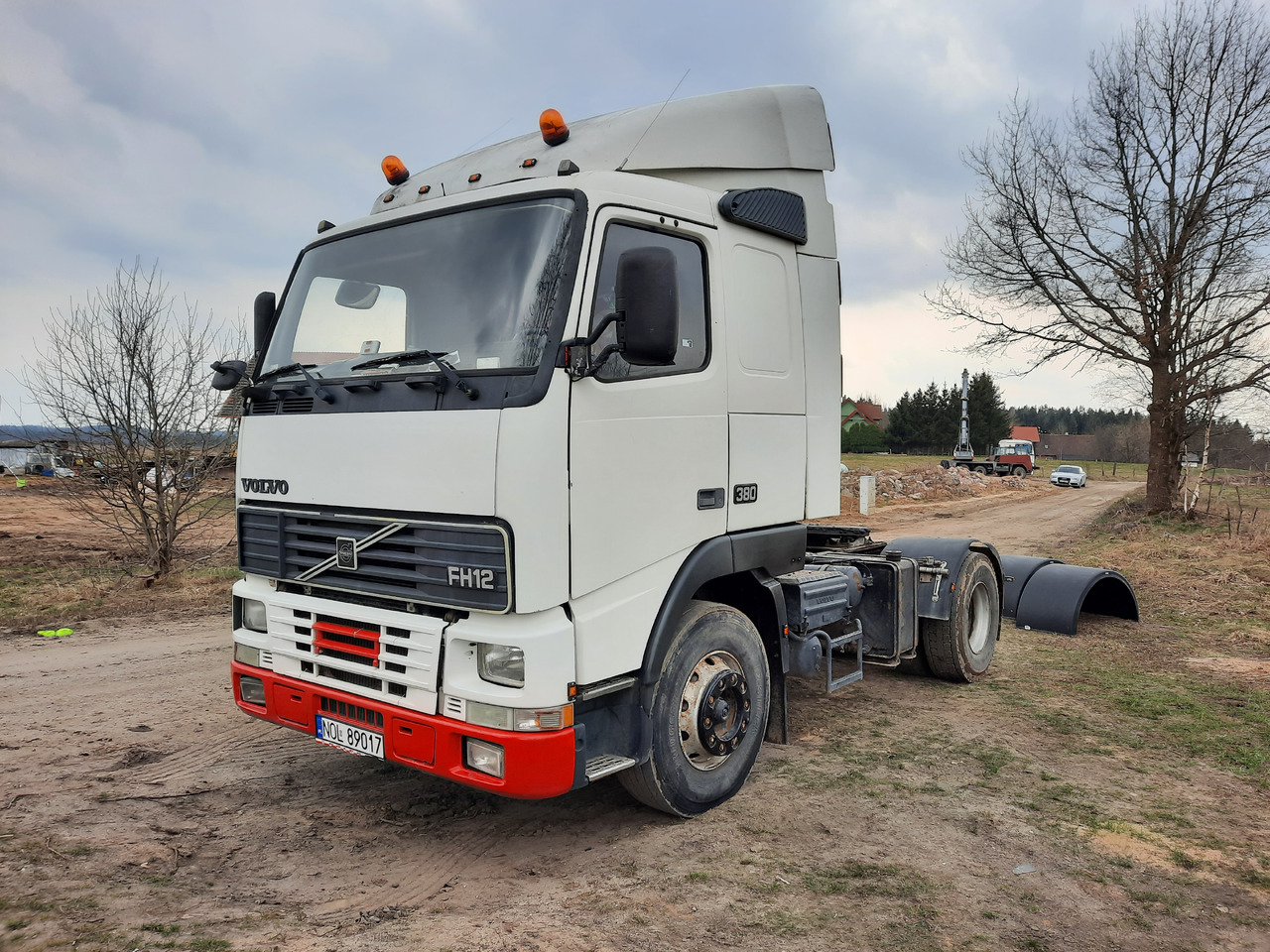 VOLVO FH 12-380 - Vlačilec: slika 3 VOLVO FH 12-380 - Vlačilec: slika 3