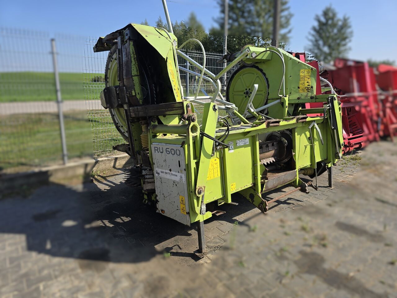 Claas RU600 - Kombajn za krmo: slika 1 Claas RU600 - Kombajn za krmo: slika 1