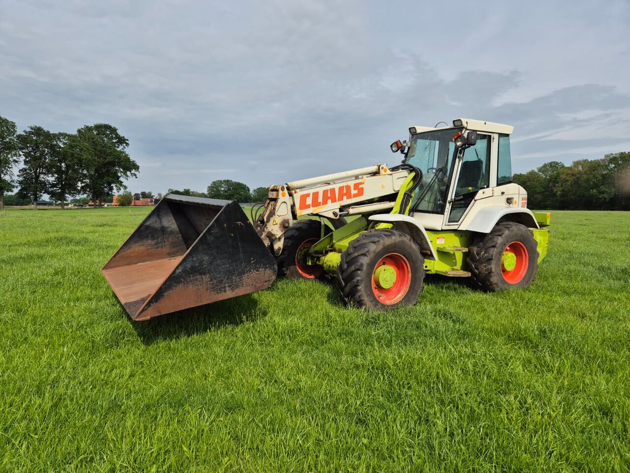 Claas Ranger 940 RX - Kolesni nakladalec: slika 1 Claas Ranger 940 RX - Kolesni nakladalec: slika 1