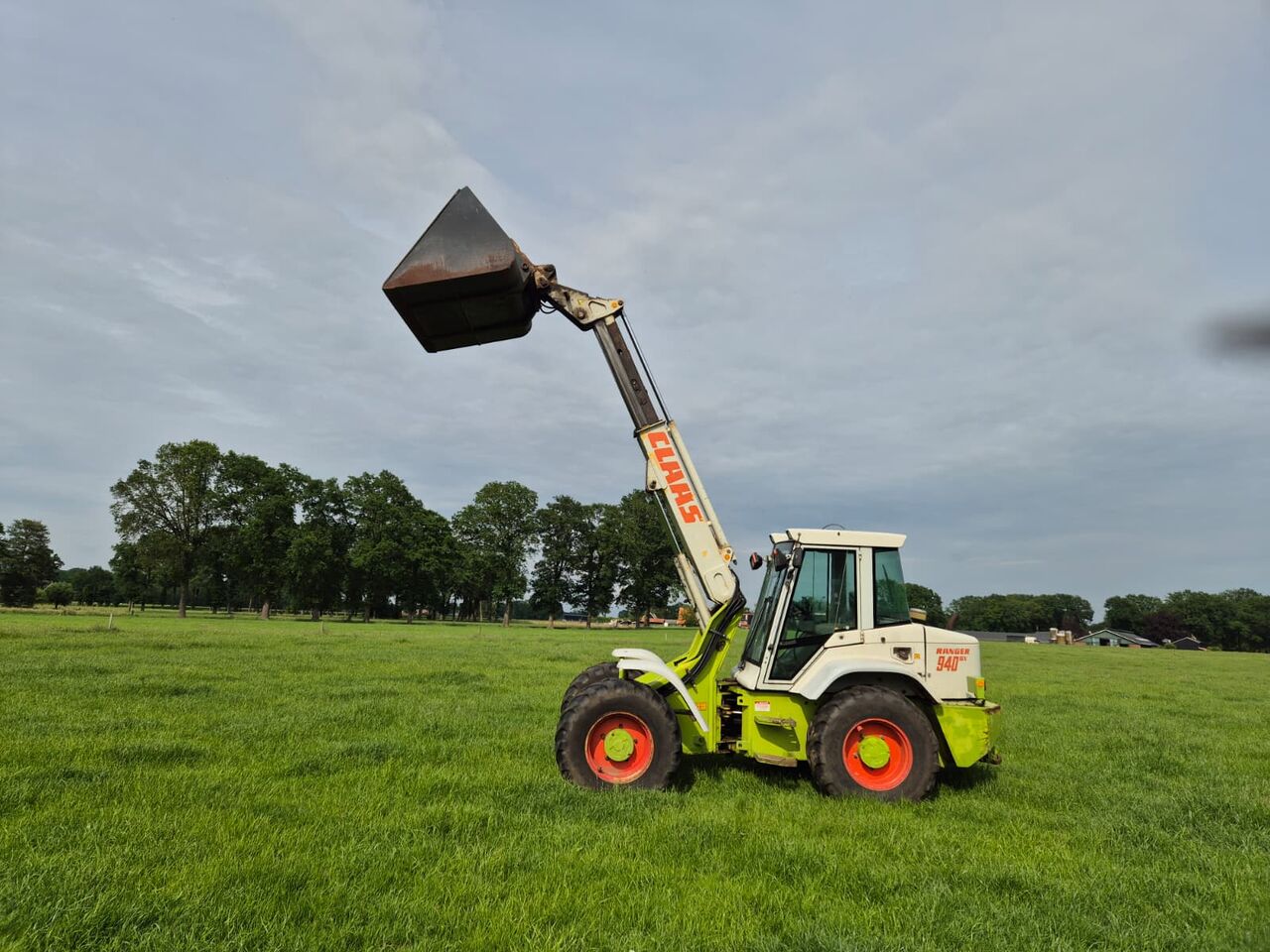 Claas Ranger 940 RX - Kolesni nakladalec: slika 2 Claas Ranger 940 RX - Kolesni nakladalec: slika 2