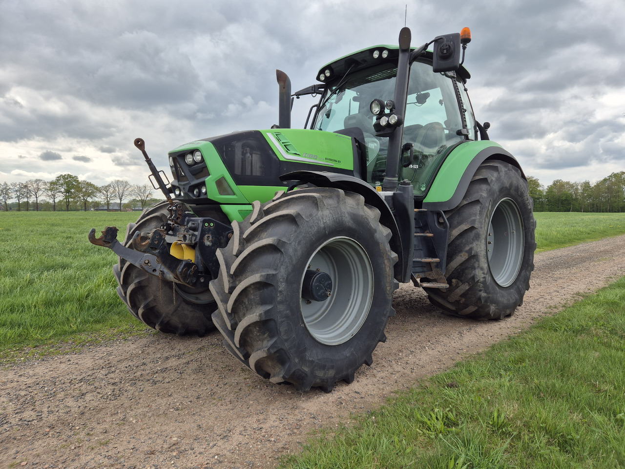 Deutz Fahr 6180 TTV FH+FA - Traktor: slika 2 Deutz Fahr 6180 TTV FH+FA - Traktor: slika 2
