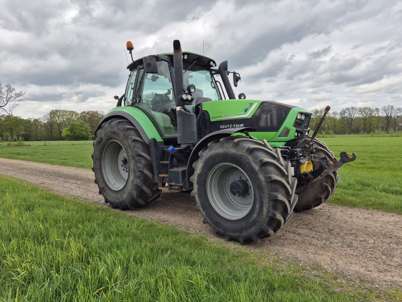 Deutz Fahr 6180 TTV FH+FA - Traktor: slika 1 Deutz Fahr 6180 TTV FH+FA - Traktor: slika 1