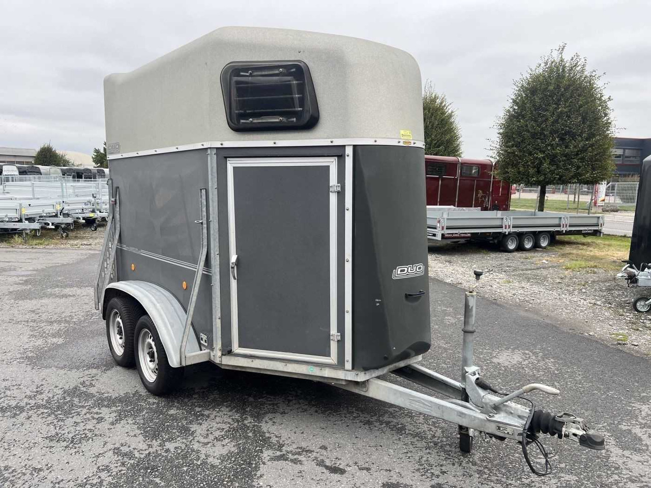 BOECKMANN Duo GP-R Pferdeanhänger - Prikolica za konje: slika 2 BOECKMANN Duo GP-R Pferdeanhänger - Prikolica za konje: slika 2