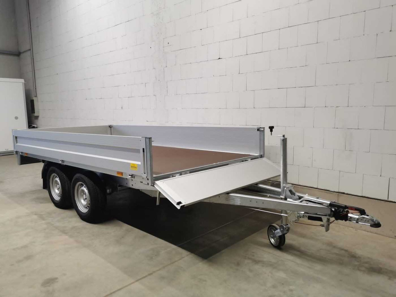 BOECKMANN HL-AL 3718/35 Eco XXL Hochlader - Avtomobilska prikolica: slika 5 BOECKMANN HL-AL 3718/35 Eco XXL Hochlader - Avtomobilska prikolica: slika 5