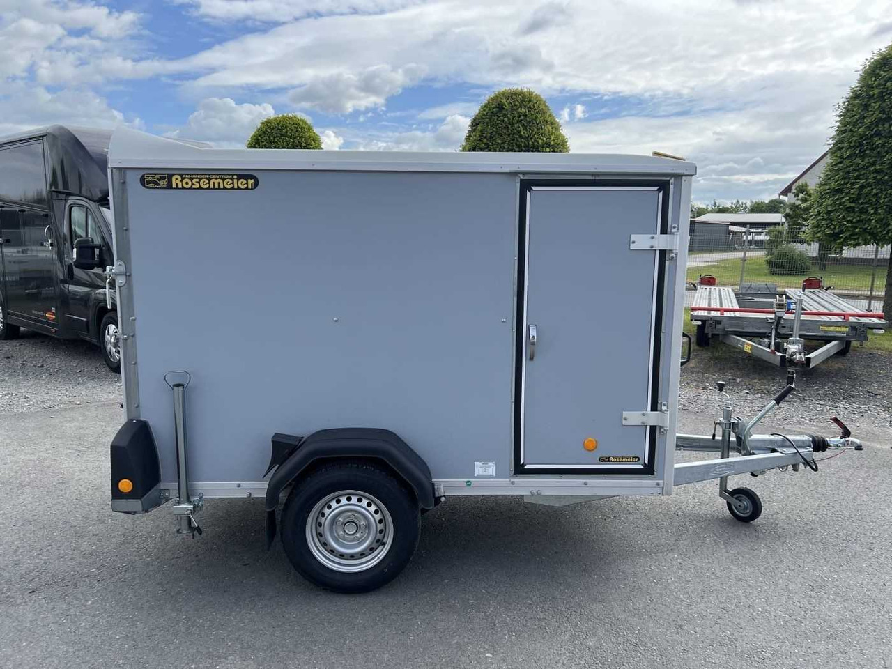 BOECKMANN KT 2513/135 F Tür TKL Stützen Kofferanhänger - Prikolica zabojnik: slika 2 BOECKMANN KT 2513/135 F Tür TKL Stützen Kofferanhänger - Prikolica zabojnik: slika 2