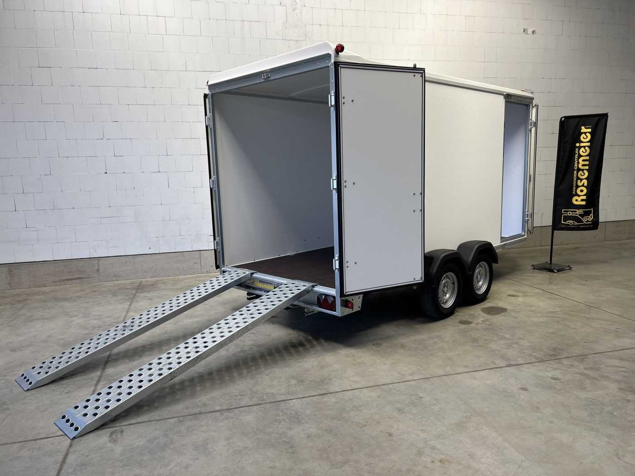 BOECKMANN KT 4018/27 H Eco XXL Tür Ramp Kofferanhänger - Prikolica zabojnik: slika 1 BOECKMANN KT 4018/27 H Eco XXL Tür Ramp Kofferanhänger - Prikolica zabojnik: slika 1