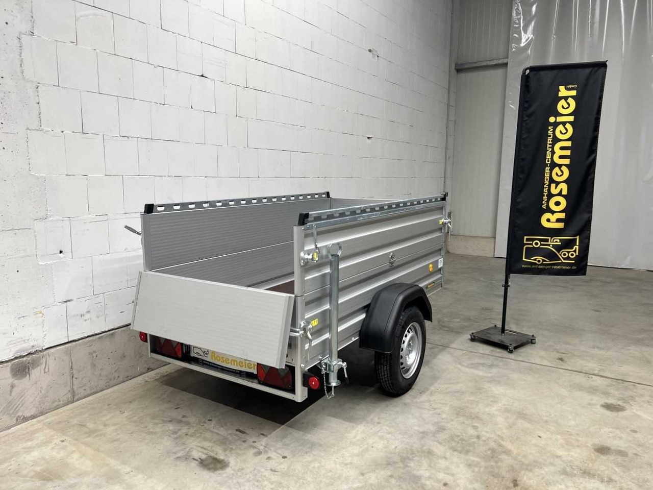 BOECKMANN TL-AL 2111/75 BW-Aufsatz+Stütz Kastenanhänger un - Avtomobilska prikolica: slika 4 BOECKMANN TL-AL 2111/75 BW-Aufsatz+Stütz Kastenanhänger un - Avtomobilska prikolica: slika 4