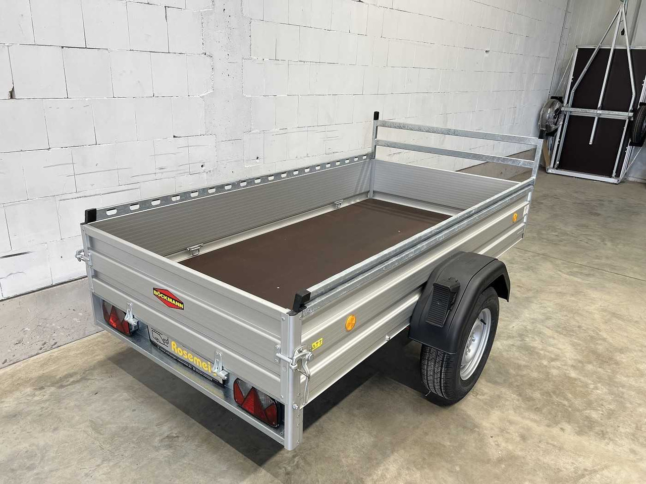 BOECKMANN TL-AL 2513/135 Profi Kastenanhänger gebremst - Avtomobilska prikolica: slika 3 BOECKMANN TL-AL 2513/135 Profi Kastenanhänger gebremst - Avtomobilska prikolica: slika 3