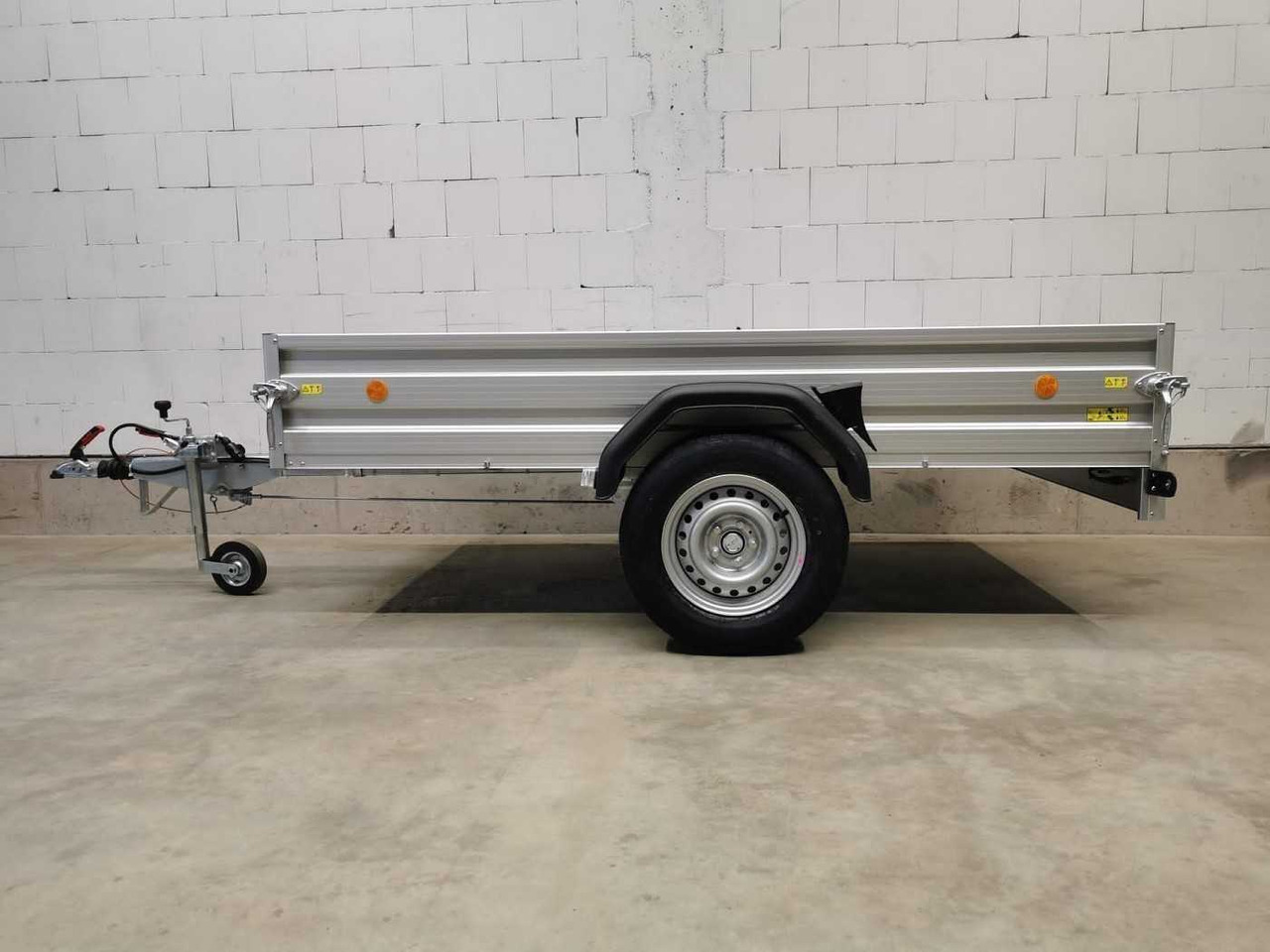 BOECKMANN TL-AL 2513/135 Stkl Kastenanhänger gebremst - Avtomobilska prikolica: slika 3 BOECKMANN TL-AL 2513/135 Stkl Kastenanhänger gebremst - Avtomobilska prikolica: slika 3