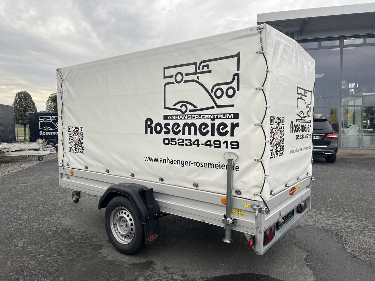 BOECKMANN TL-AL 3015/135 Plane weiß Kastenanhänger gebrems - Avtomobilska prikolica: slika 4 BOECKMANN TL-AL 3015/135 Plane weiß Kastenanhänger gebrems - Avtomobilska prikolica: slika 4