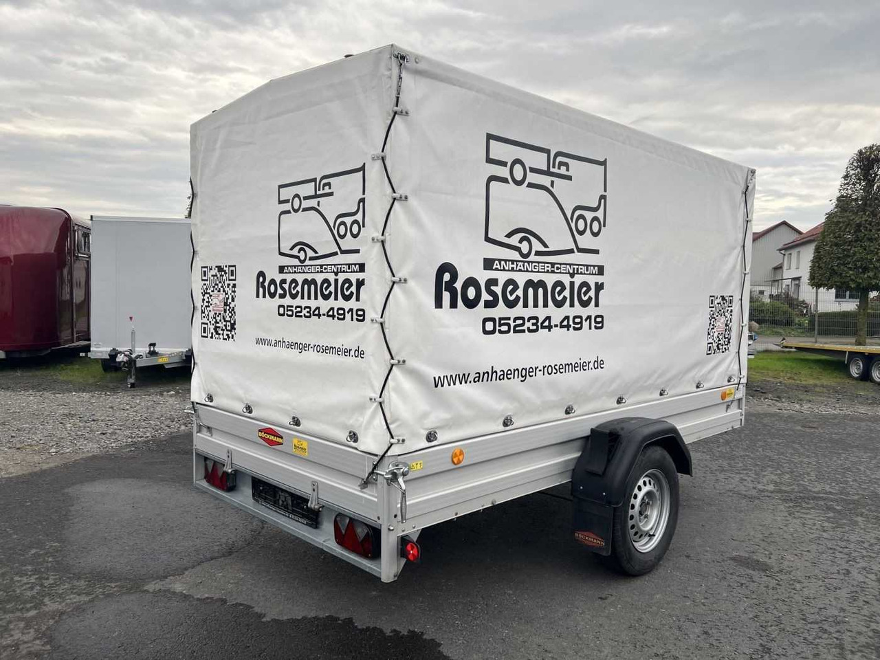 BOECKMANN TL-AL 3015/135 Plane weiß Kastenanhänger gebrems - Avtomobilska prikolica: slika 2 BOECKMANN TL-AL 3015/135 Plane weiß Kastenanhänger gebrems - Avtomobilska prikolica: slika 2