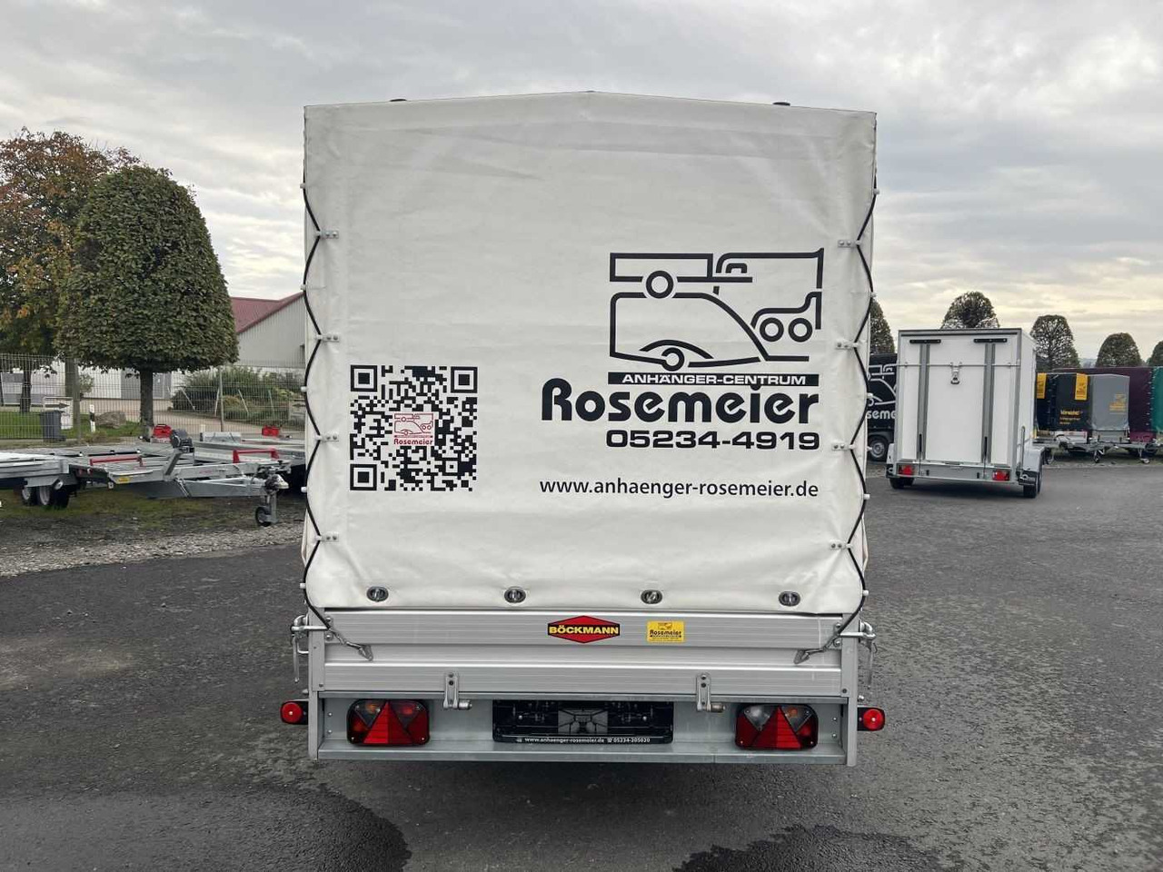 BOECKMANN TL-AL 3015/135 Plane weiß Kastenanhänger gebrems - Avtomobilska prikolica: slika 3 BOECKMANN TL-AL 3015/135 Plane weiß Kastenanhänger gebrems - Avtomobilska prikolica: slika 3