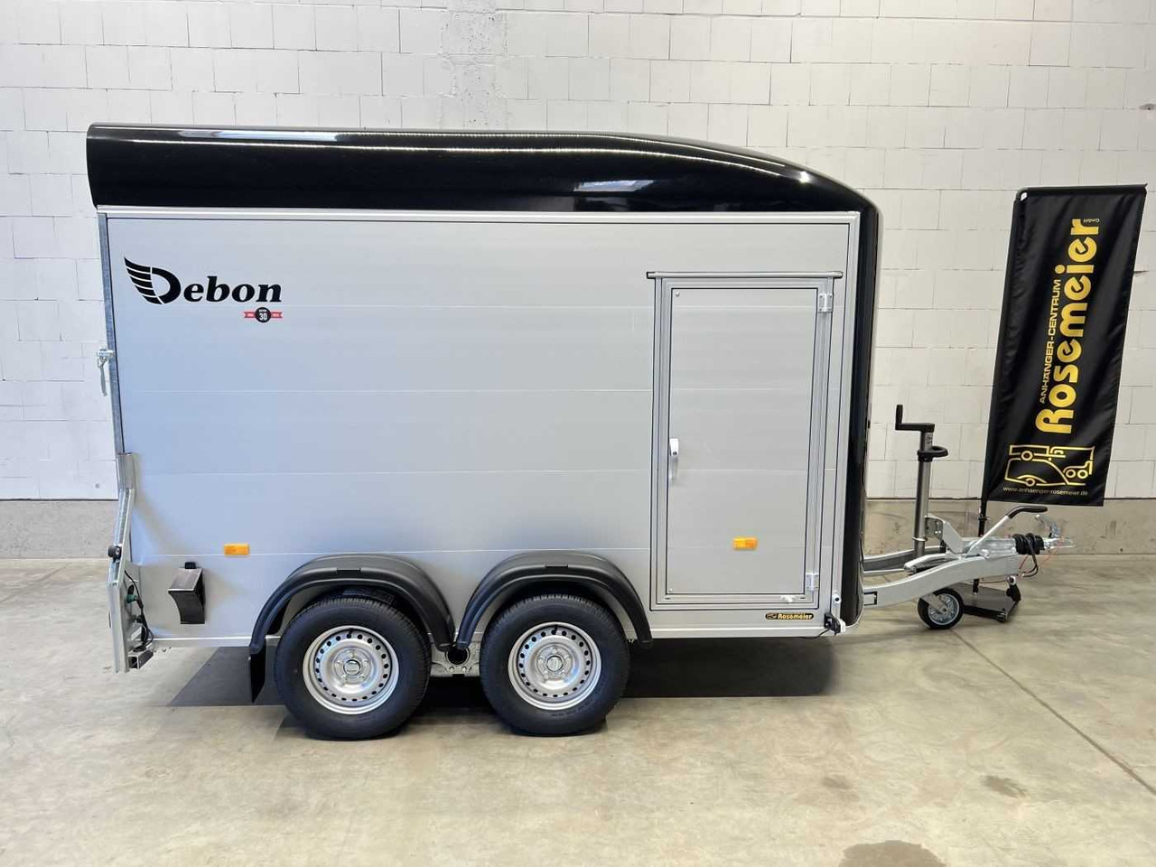 CHEVAL LIBERTE DEBON C500 Roadster Kofferanhänger - Prikolica za prevoz motorjev: slika 2 CHEVAL LIBERTE DEBON C500 Roadster Kofferanhänger - Prikolica za prevoz motorjev: slika 2