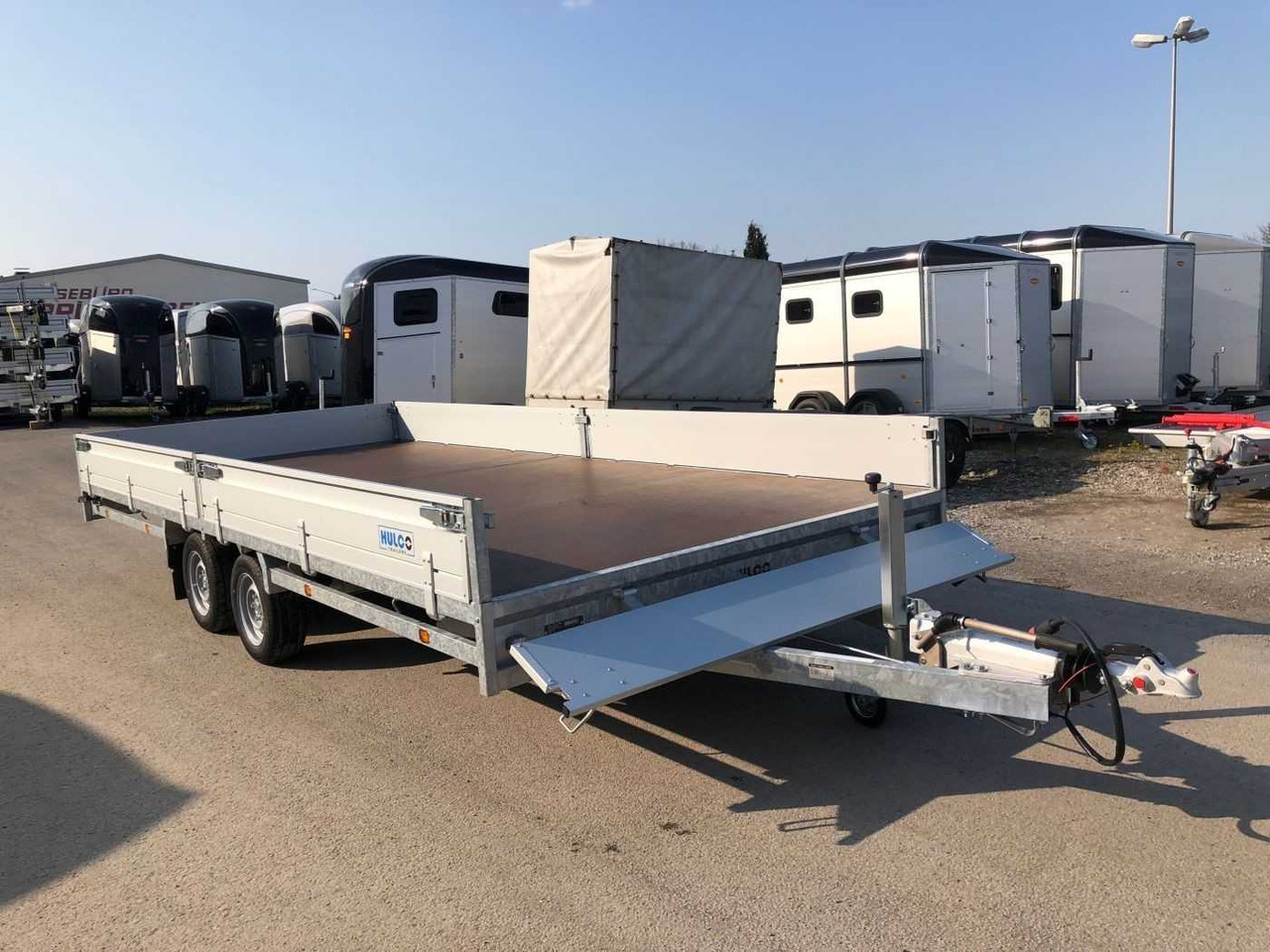 HULCO Medax-2 3500 Hochlader - Plato/ Tovorna prikolica: slika 3 HULCO Medax-2 3500 Hochlader - Plato/ Tovorna prikolica: slika 3