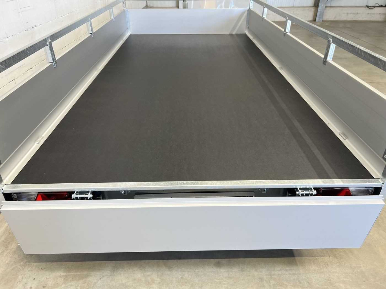 SARIS McAlu Pro 305 153 1500 1 Kastenanhänger gebremst - Avtomobilska prikolica: slika 3 SARIS McAlu Pro 305 153 1500 1 Kastenanhänger gebremst - Avtomobilska prikolica: slika 3