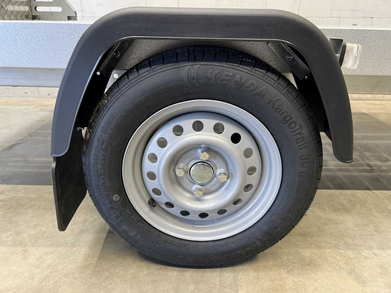 TPV KD-MUT3 Motorradanhänger - Prikolica za prevoz motorjev: slika 4 TPV KD-MUT3 Motorradanhänger - Prikolica za prevoz motorjev: slika 4