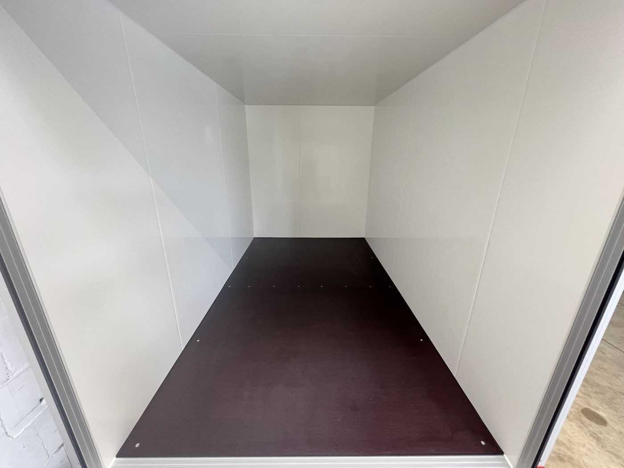 UNSINN UKH 3017-30-14 Kofferanhänger Hochlader - Avtomobilska prikolica: slika 4 UNSINN UKH 3017-30-14 Kofferanhänger Hochlader - Avtomobilska prikolica: slika 4
