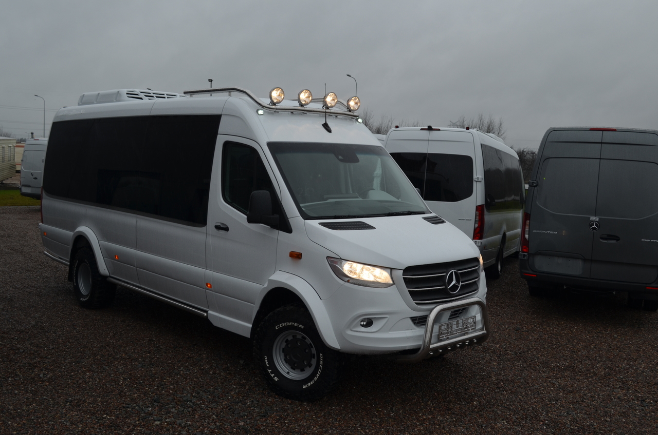 MERCEDES-BENZ Sprinter 519 4x4 high and low drive - Minibus, Potniški kombi: slika 5 MERCEDES-BENZ Sprinter 519 4x4 high and low drive - Minibus, Potniški kombi: slika 5