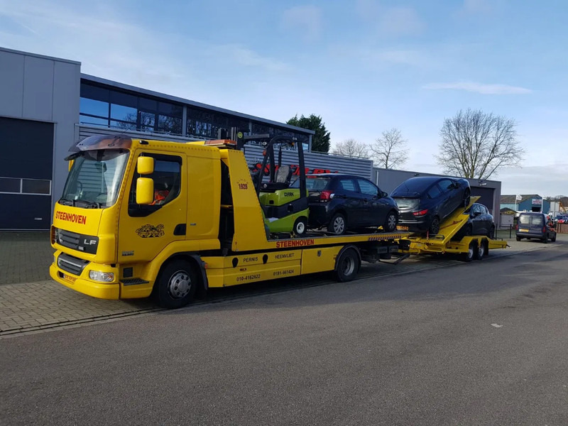 DAF LF 45 LF45-220 Abschelppwagen Falkom mit Anhanger / Schiebeplateau / Brill / Winde / Top Zustand - Tovornjak avtotransporter: slika 4 DAF LF 45 LF45-220 Abschelppwagen Falkom mit Anhanger / Schiebeplateau / Brill / Winde / Top Zustand - Tovornjak avtotransporter: slika 4