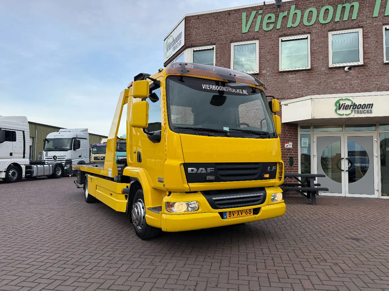 DAF LF 45 LF45-220 Abschelppwagen Falkom mit Anhanger / Schiebeplateau / Brill / Winde / Top Zustand - Tovornjak avtotransporter: slika 2 DAF LF 45 LF45-220 Abschelppwagen Falkom mit Anhanger / Schiebeplateau / Brill / Winde / Top Zustand - Tovornjak avtotransporter: slika 2