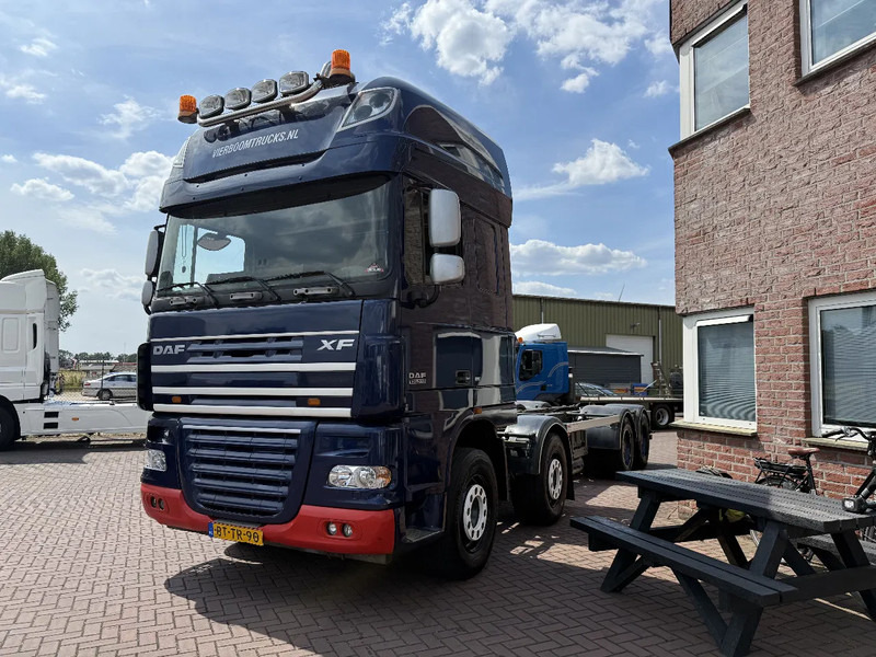 DAF XF 105 XF105-510 8X4 CHASSIS-RETARDER-HOLLAND TRUCK - Tovornjak-šasija: slika 2 DAF XF 105 XF105-510 8X4 CHASSIS-RETARDER-HOLLAND TRUCK - Tovornjak-šasija: slika 2