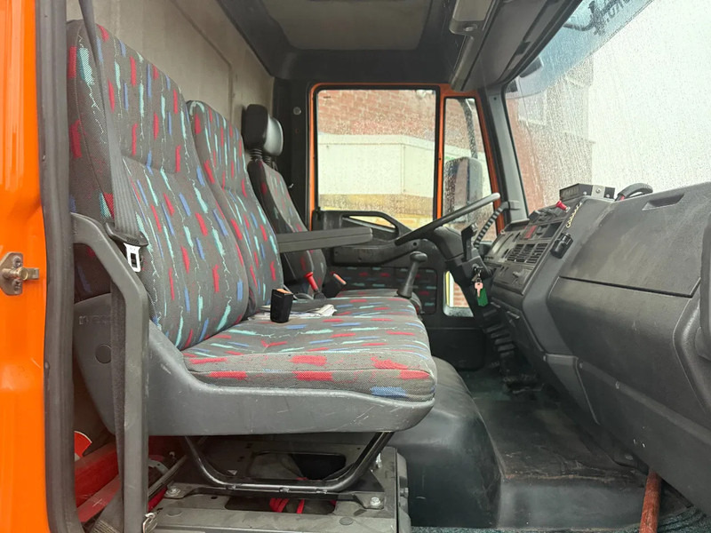 Iveco Eurocargo Eurocargo 120E18 / Airco / APK TUV 3-2026 / 227tkm / Euro3 / Steel suspension / No rust!!!!!!! - Tovornjak zabojnik: slika 5 Iveco Eurocargo Eurocargo 120E18 / Airco / APK TUV 3-2026 / 227tkm / Euro3 / Steel suspension / No rust!!!!!!! - Tovornjak zabojnik: slika 5