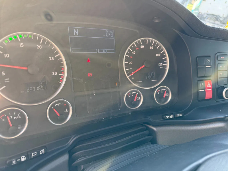 MAN TGL TGL 8.180 Euro6 Bakwagen met laadklep / Werkplaats / Vangmuil / Licht en lucht - Tovornjak zabojnik: slika 4 MAN TGL TGL 8.180 Euro6 Bakwagen met laadklep / Werkplaats / Vangmuil / Licht en lucht - Tovornjak zabojnik: slika 4