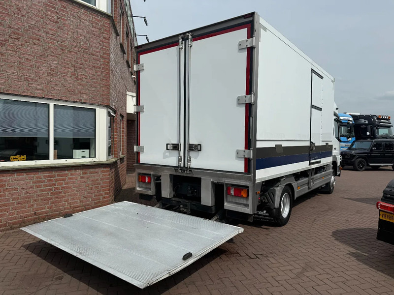 Mercedes-Benz Atego 1024 ATEGO 1024L Kuhlkoffer Carrier Anhangerkupplung TUV bis 10-2025 - Tovornjak hladilnik: slika 3 Mercedes-Benz Atego 1024 ATEGO 1024L Kuhlkoffer Carrier Anhangerkupplung TUV bis 10-2025 - Tovornjak hladilnik: slika 3