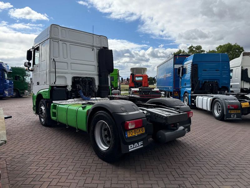 DAF XF 440 XF440 4X2 SPACECAB HOLLAND TRUCK - Vlačilec: slika 4 DAF XF 440 XF440 4X2 SPACECAB HOLLAND TRUCK - Vlačilec: slika 4