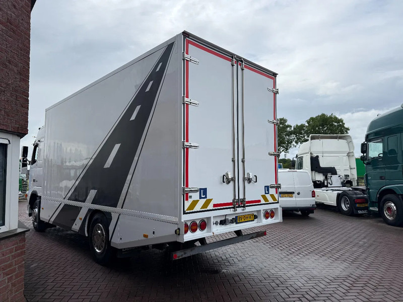 Volvo FH 400 FAHRSCHULE / DRIVINGSCHOOL / MANUAL / 4-SITZE / 343TKM / HOLLAND TRUCK!!! - Tovornjak zabojnik: slika 3 Volvo FH 400 FAHRSCHULE / DRIVINGSCHOOL / MANUAL / 4-SITZE / 343TKM / HOLLAND TRUCK!!! - Tovornjak zabojnik: slika 3