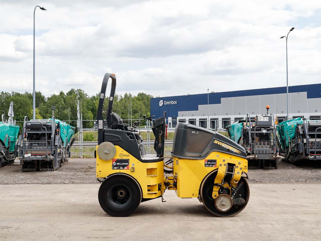 BOMAG BW 138 AC-5 - Kombinirani valjar: slika 5 BOMAG BW 138 AC-5 - Kombinirani valjar: slika 5
