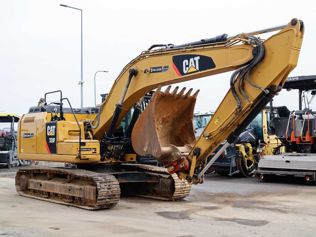 CATERPILLAR 320F - Bager goseničar: slika 4 CATERPILLAR 320F - Bager goseničar: slika 4