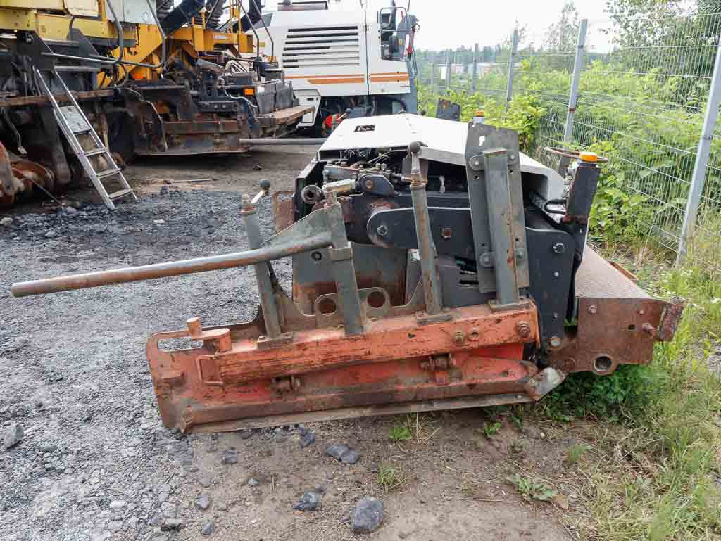 INGERSOLL RAND ABG VB 78 - Asfaltni finišer: slika 4 INGERSOLL RAND ABG VB 78 - Asfaltni finišer: slika 4