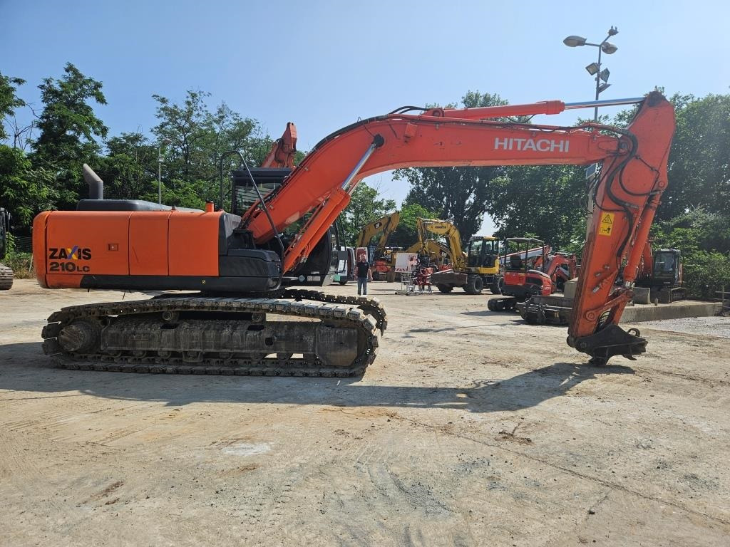 Bager goseničar HITACHI ZX 210 LC: slika 8
