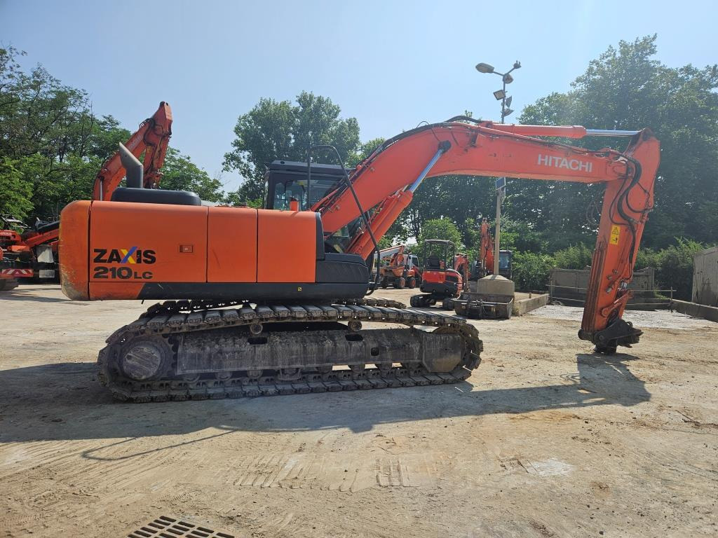 Bager goseničar HITACHI ZX 210 LC: slika 9
