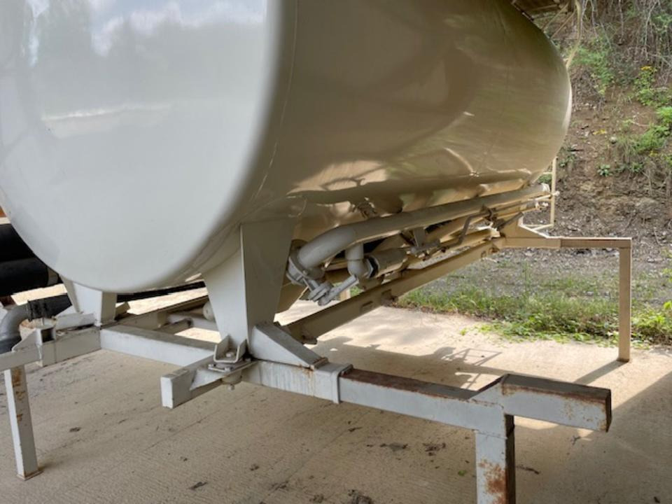 Wechselbrücke mit Silobehälter für den Mehltransport - Kontejner cisterna: slika 4 Wechselbrücke mit Silobehälter für den Mehltransport - Kontejner cisterna: slika 4