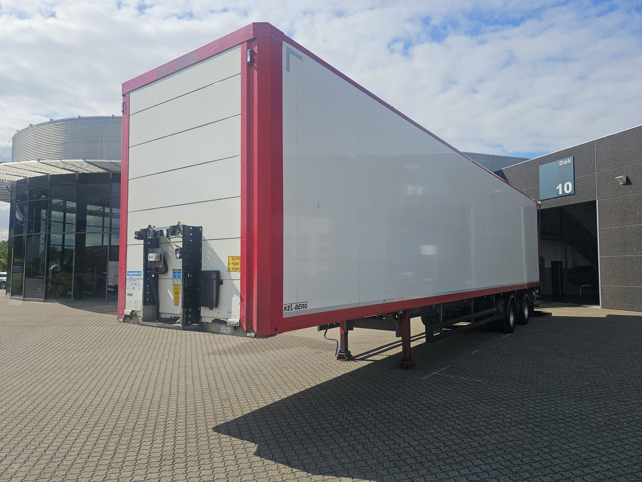Kel-Berg 2 Aksel City 13,60 - Polprikolica zabojnik: slika 1 Kel-Berg 2 Aksel City 13,60 - Polprikolica zabojnik: slika 1