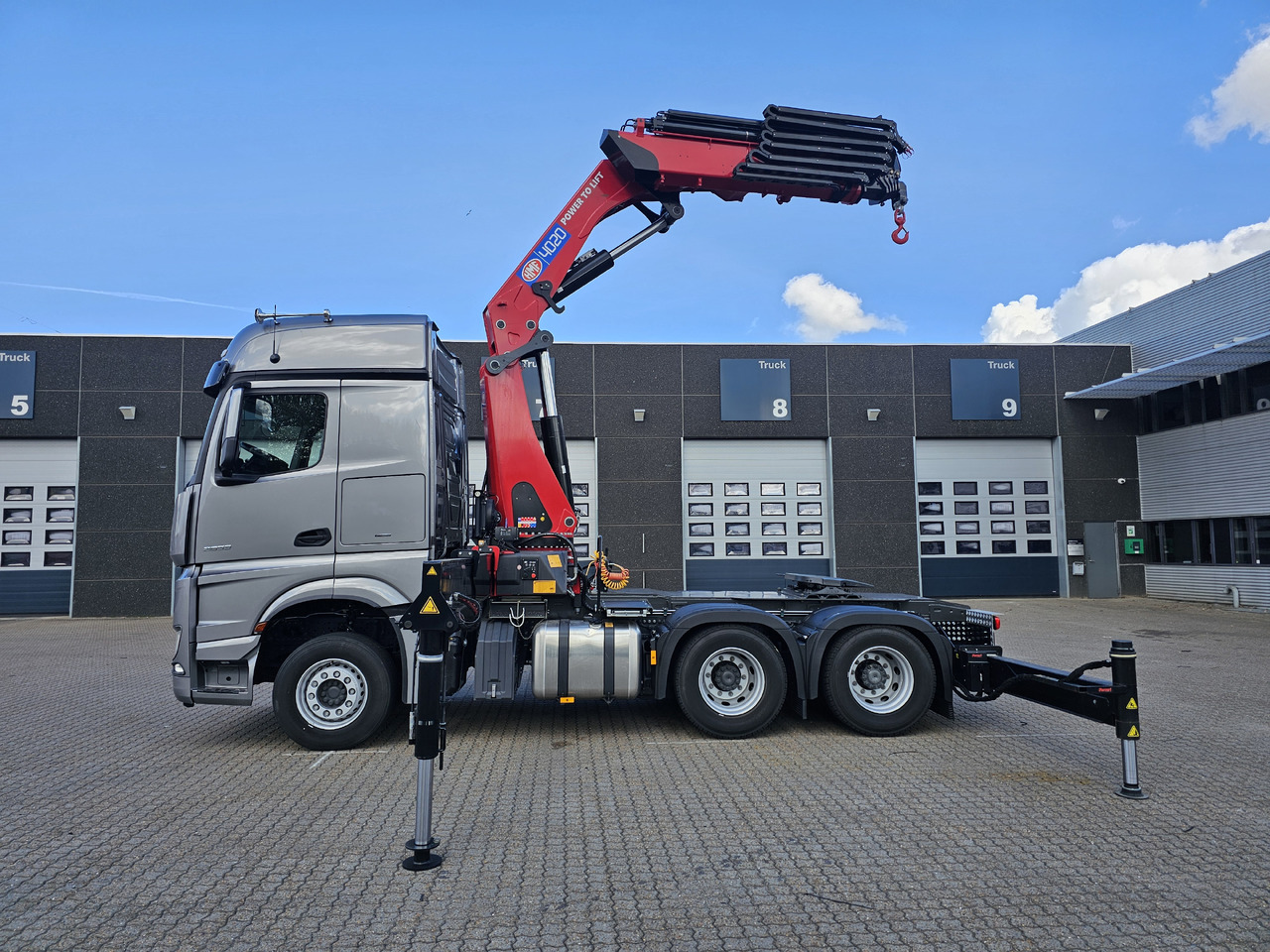 Mercedes Arocs 2653 6x4 40 T-mtr. - Tovornjak z dvigalom, Vlačilec: slika 3 Mercedes Arocs 2653 6x4 40 T-mtr. - Tovornjak z dvigalom, Vlačilec: slika 3