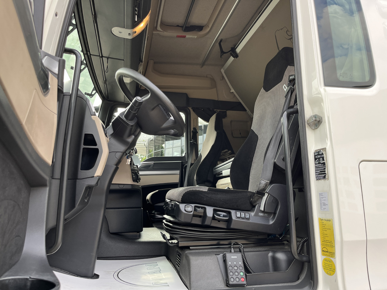 MAN TGX 26.470 6x2-2 - Vlačilec: slika 5 MAN TGX 26.470 6x2-2 - Vlačilec: slika 5