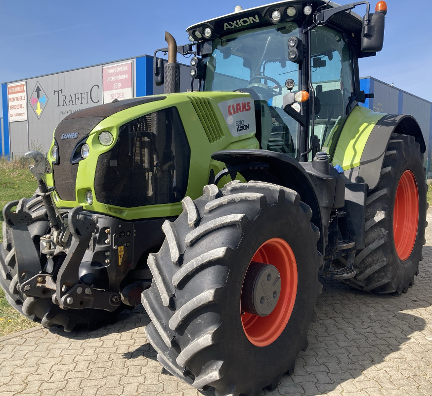 CLAAS Axion 830 CMATIC - Traktor: slika 2 CLAAS Axion 830 CMATIC - Traktor: slika 2
