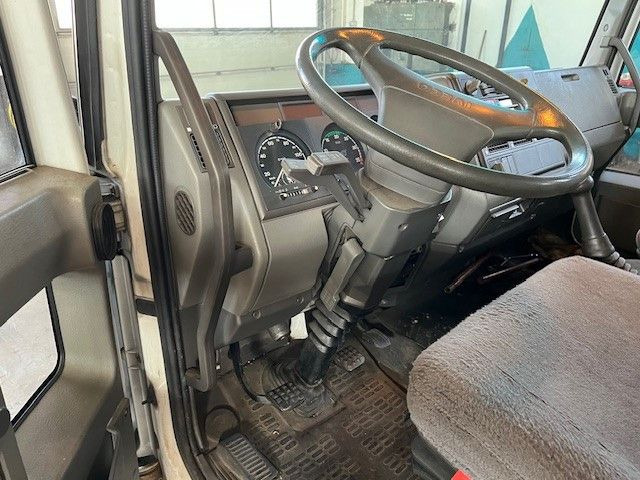 Tovornjak s kesonom, Tovornjak z dvigalom Iveco ML 75 E Pritsche mit Atlas Ladekran 60.1: slika 22