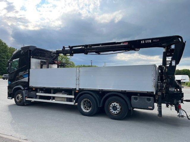 Volvo FH500 Baustoff LKW Hiap 177K Top gepflegt - Tovornjak z dvigalom: slika 2 Volvo FH500 Baustoff LKW Hiap 177K Top gepflegt - Tovornjak z dvigalom: slika 2