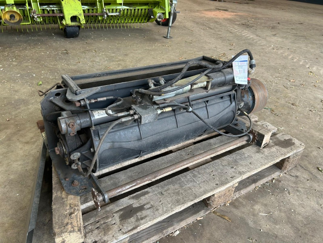 CLAAS Jaguar 890 - Kombajn: slika 2 CLAAS Jaguar 890 - Kombajn: slika 2