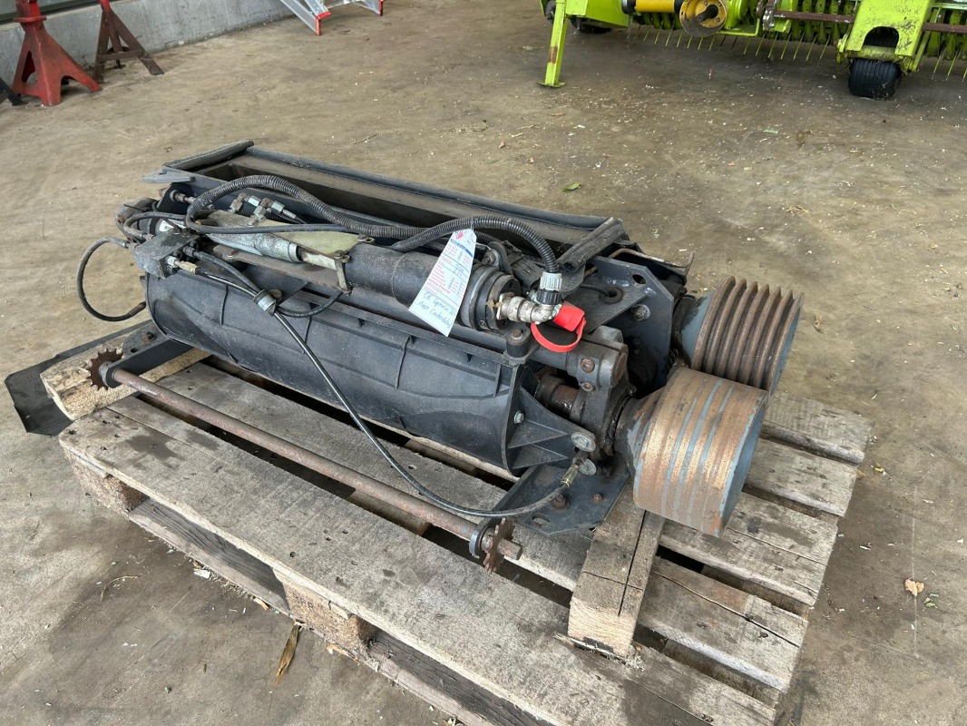 CLAAS Jaguar 890 mit Kemper 360 und PU - Kombajn: slika 3 CLAAS Jaguar 890 mit Kemper 360 und PU - Kombajn: slika 3