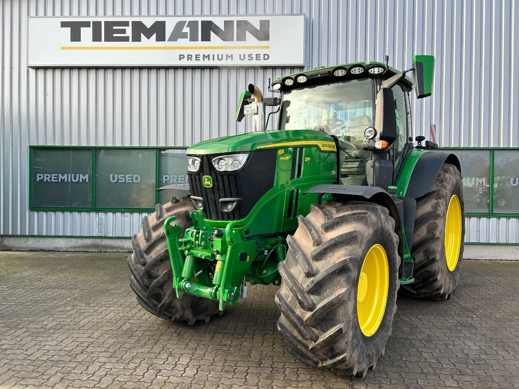 John Deere 6R 250 **MIETRÜCKLÄUFER** - Traktor: slika 1 John Deere 6R 250 **MIETRÜCKLÄUFER** - Traktor: slika 1