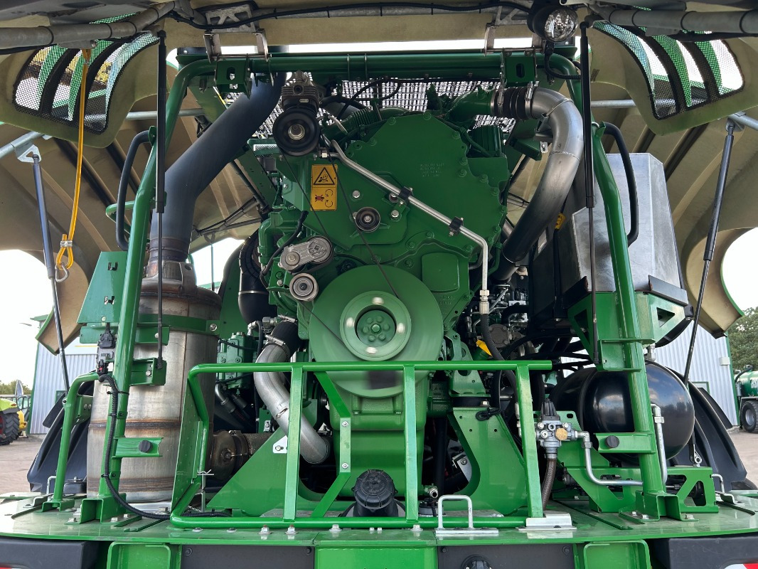 John Deere 8400 mit Kemper 475 Plus - Kombajn: slika 5 John Deere 8400 mit Kemper 475 Plus - Kombajn: slika 5