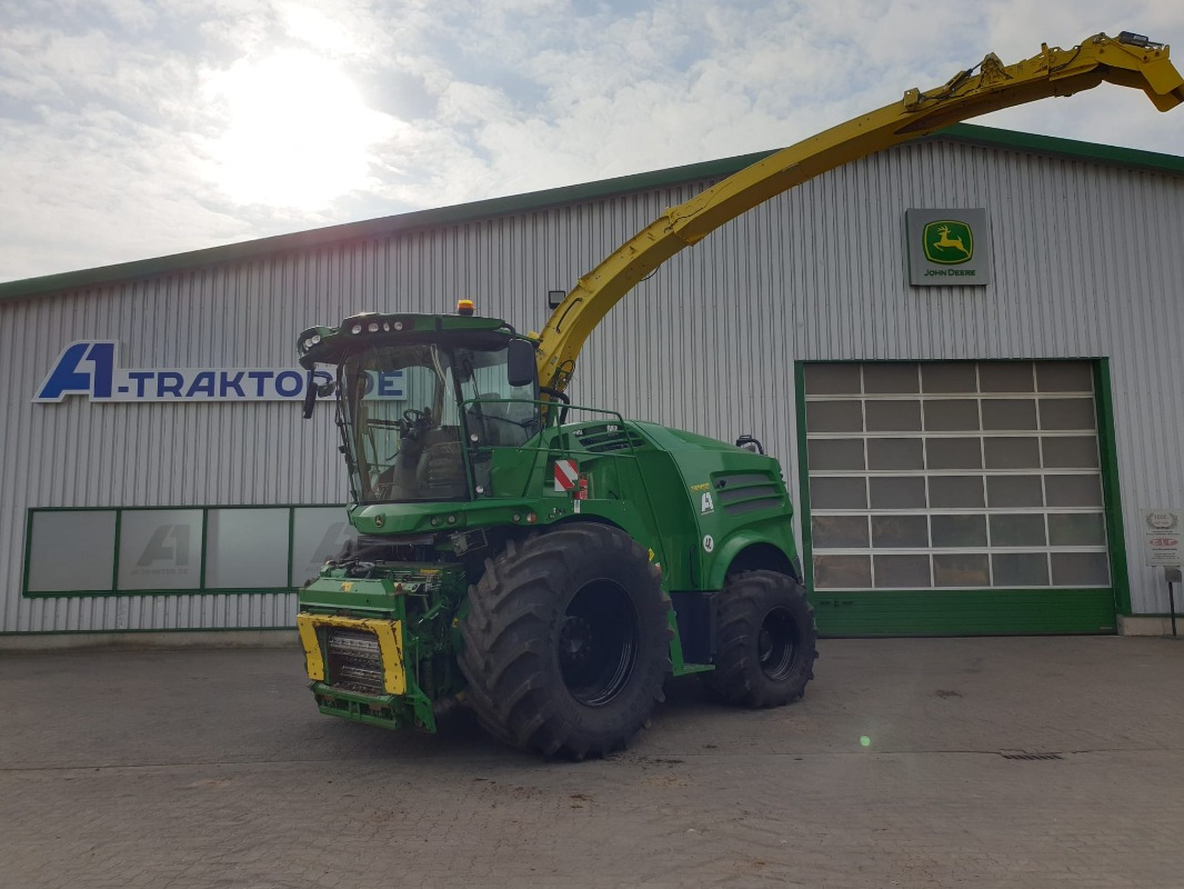 John Deere 8600 - Kombajn: slika 1 John Deere 8600 - Kombajn: slika 1