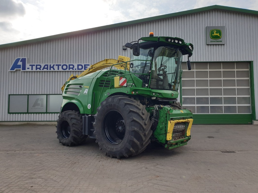 John Deere 8600 - Kombajn: slika 2 John Deere 8600 - Kombajn: slika 2