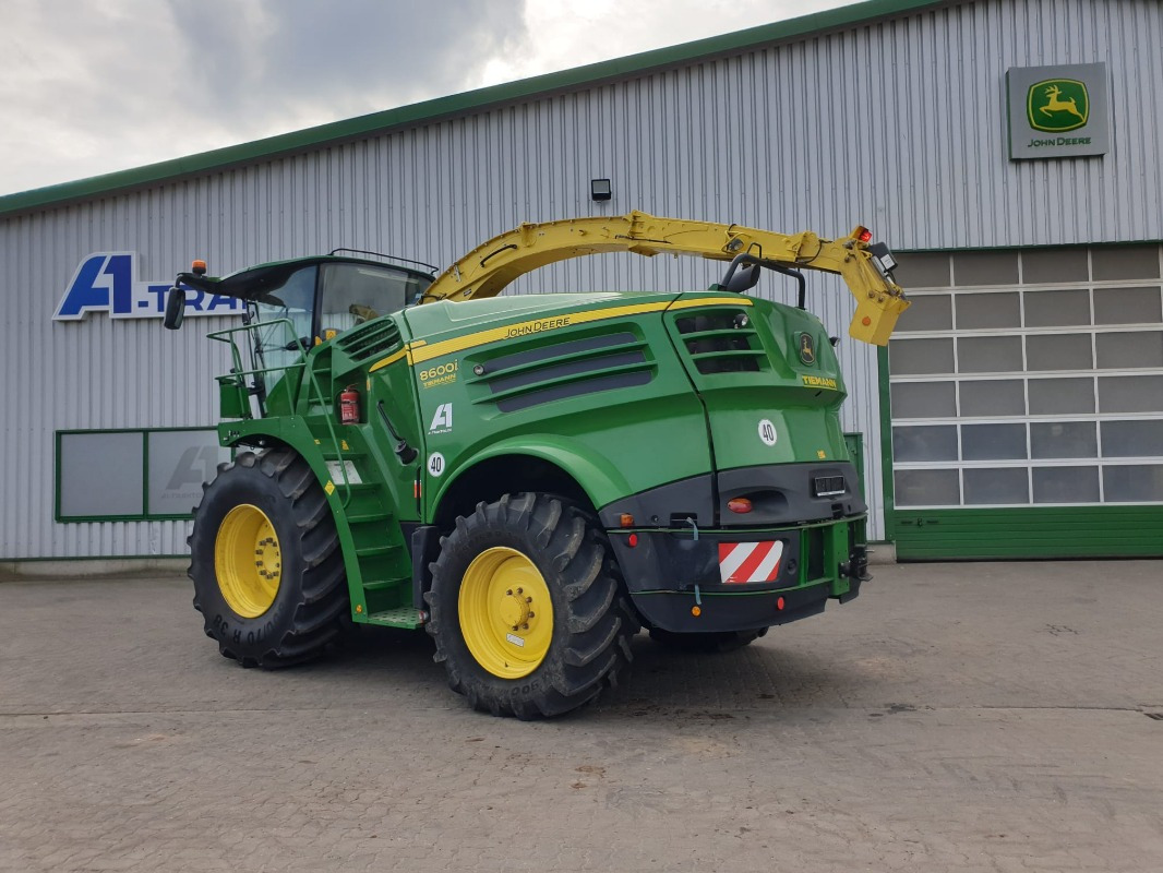 John Deere 8600I - Kombajn: slika 2 John Deere 8600I - Kombajn: slika 2